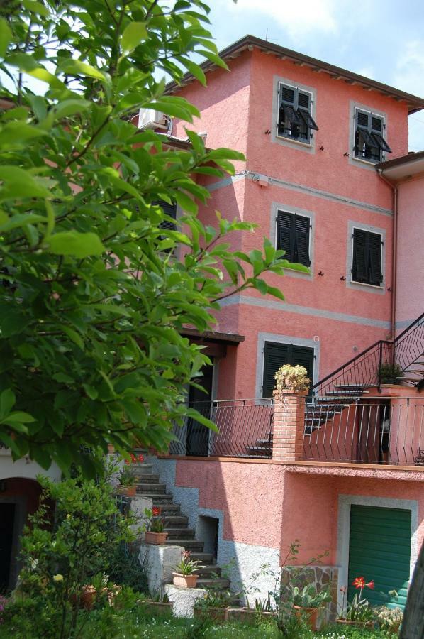 La Torretta Apartman Beverino Kültér fotó